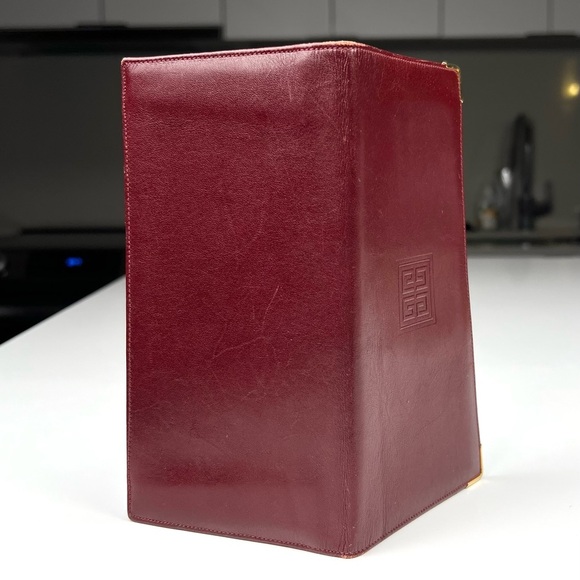 Givenchy Long Wallet - Picture 4 of 4